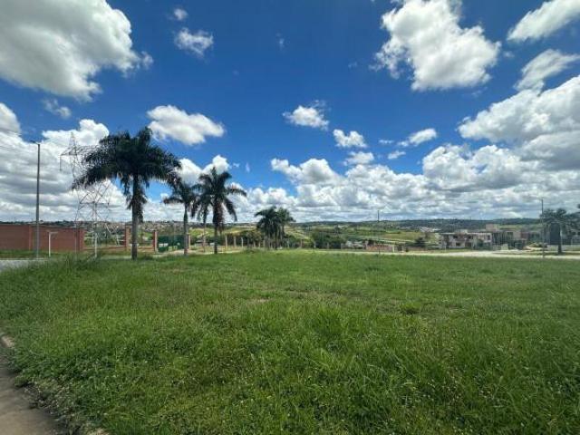 Lote de Esquina à Venda no Alphaville Vespasiano – Melhor Localização