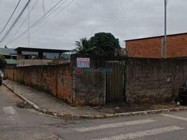 LOTE DE ESQUINA A VENDA NO LIMOEIRO OPORTUNIDADE PARA INVESTIR OU MORAR!