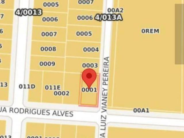 Lote de esquina no Maria Luiza