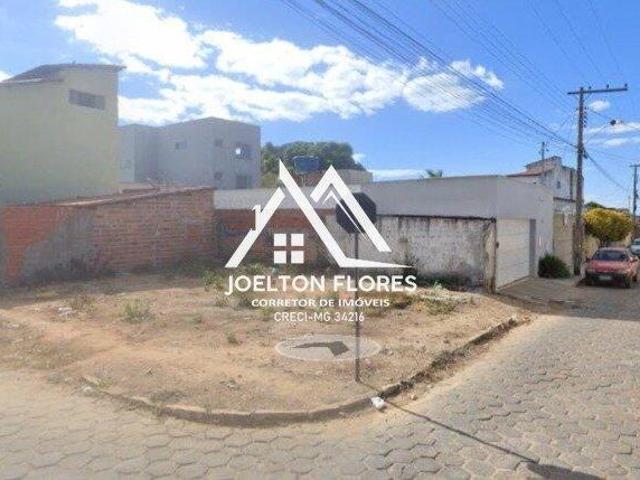 Lote de esquina para venda!