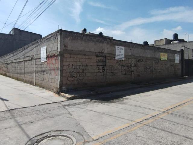 Lote de terreno Col. Seminario Toluca