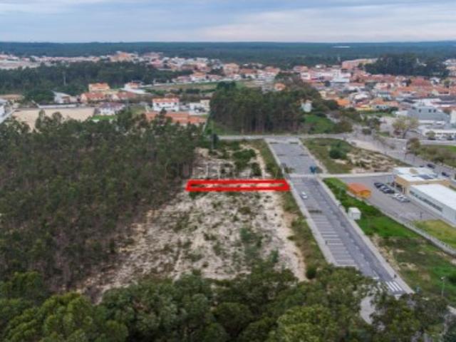 Lote de terreno com projeto aprovado em Zona Central de Ovar