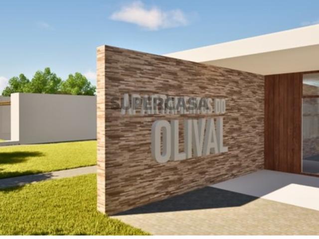 Lote de terreno com projeto aprovado para construção do Apart Hotel Olival do Mocho Montargil