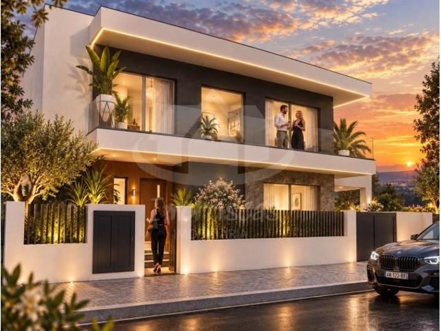 Lote de Terreno com Projeto | Portela da Azóia, Santa Iria de Azóia