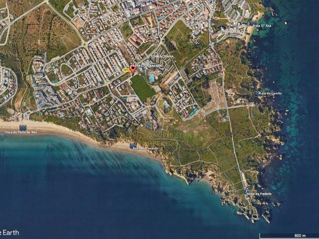Lote de terreno com 1764m2 para construção de moradia em Porto de Mós, Lagos