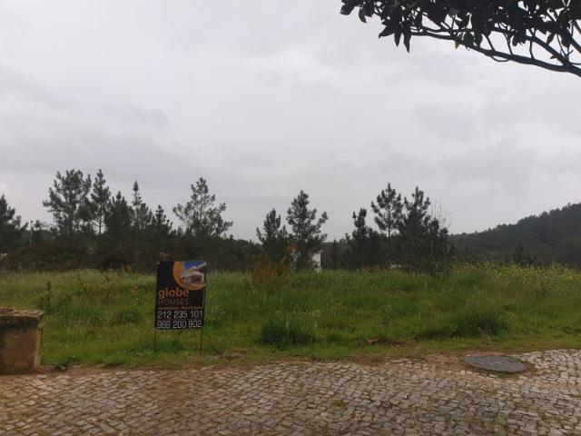 Lote de terreno com 440 m2