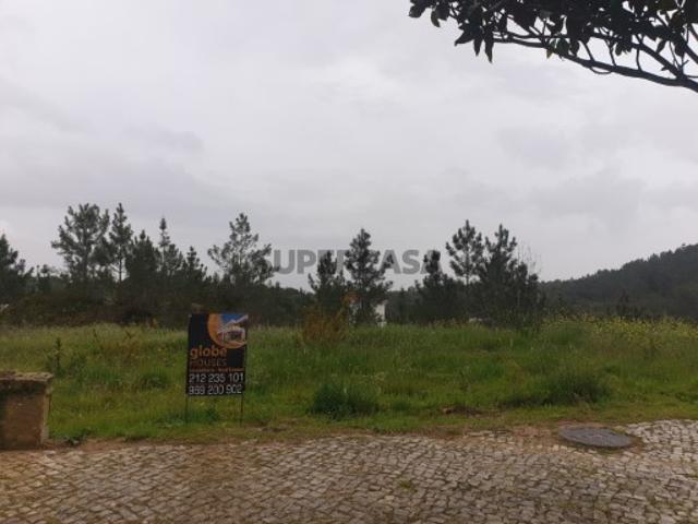 Lote de terreno com 440 m2