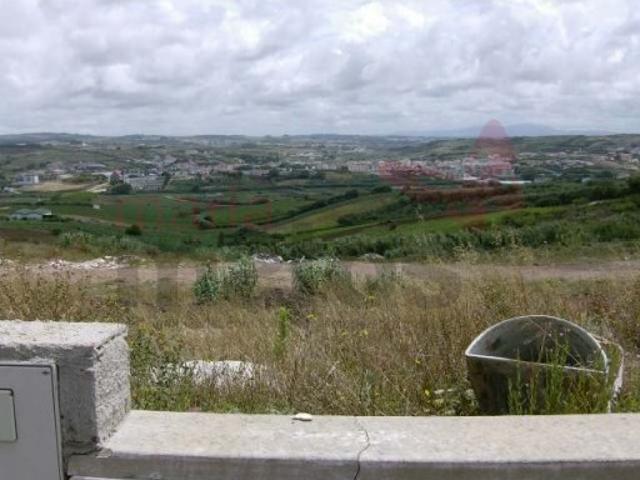 lote de terreno com 558m2 em zona sossegada