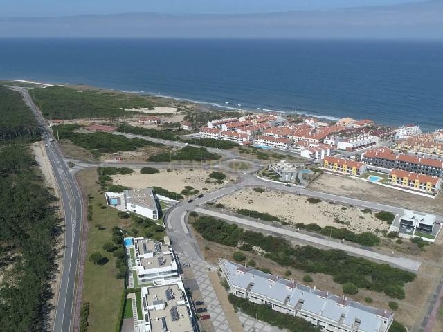 Lote de terreno com 570m2 integrado no Atlantic Village na Costa de prata