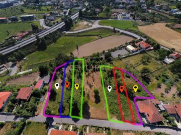 Lote de terreno com 847 m2 6 para construção de moradia de 2 pisos, Centro de Famalicão