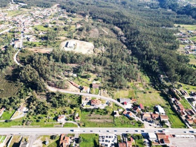 Lote de terreno de 60841m2 para construção de até 36.400m2,, Pombal, Leiria