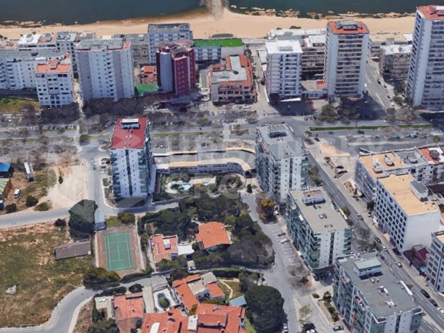 Lote de Terreno em Quarteira