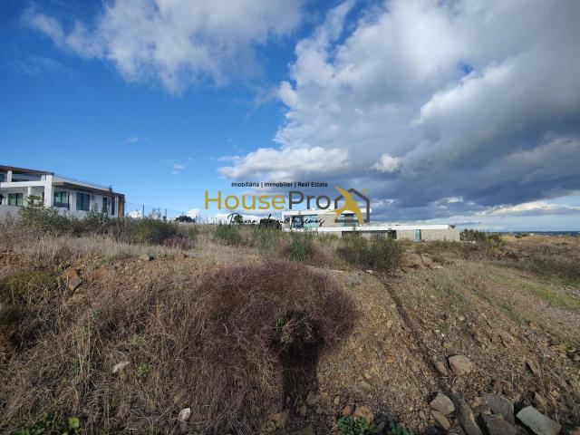 Lote de terreno exclusivo em Monte Rei, ideal para construção de uma moradia de luxo