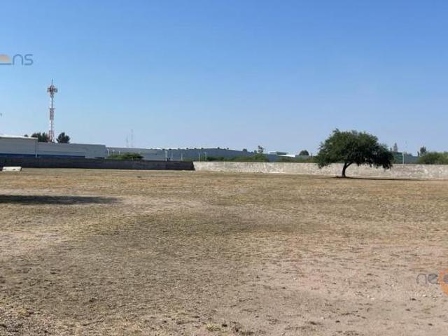 Lote de Terreno Industrial / Comercial sobre Carretera 57 en Zona Industrial SLP