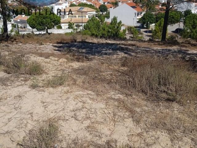 Lote de terreno no Carvalhal Urbanização de luxo Lareserve