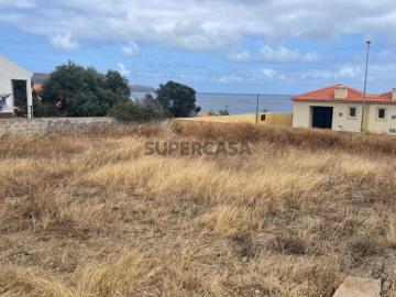 Lote de terreno no Sítio das Lombas com projeto aprovado | Ilha do Porto Santo