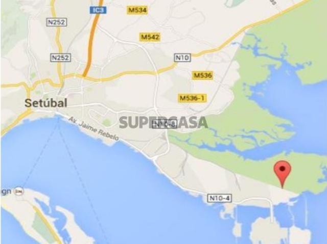 Lote de terreno na Península de Setúbal