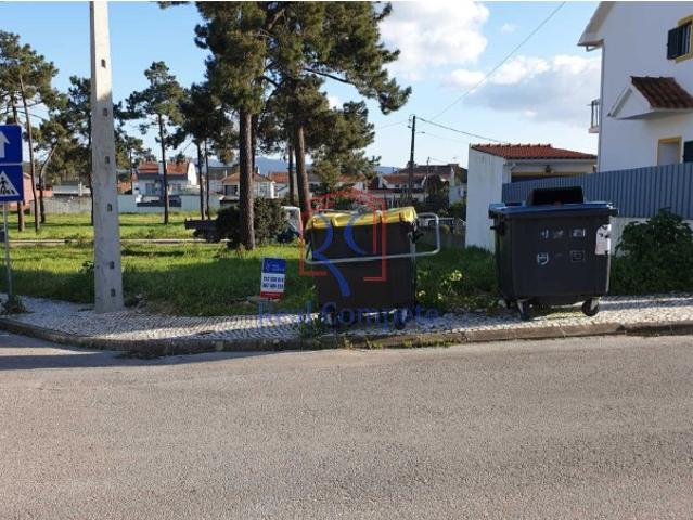 Lote de terreno na Quinta do Conde, Sesimbra, Setúbal