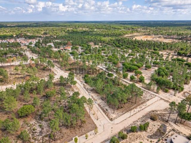 Lote de Terreno num novo empreendimento na Muda, Grândola