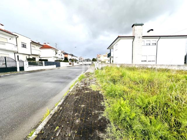 Lote de terreno para venda em Darque Viana do Castelo