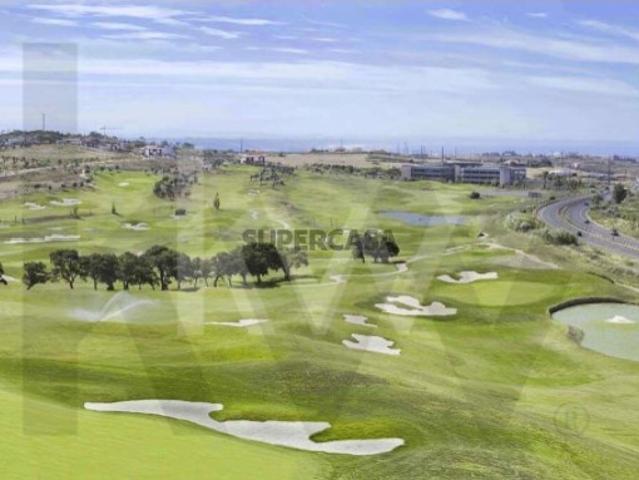 Lote de Terreno para Apartamentos Turísticos 12661m2 e 18000 m2 de ABC no Oeiras Golf Residence