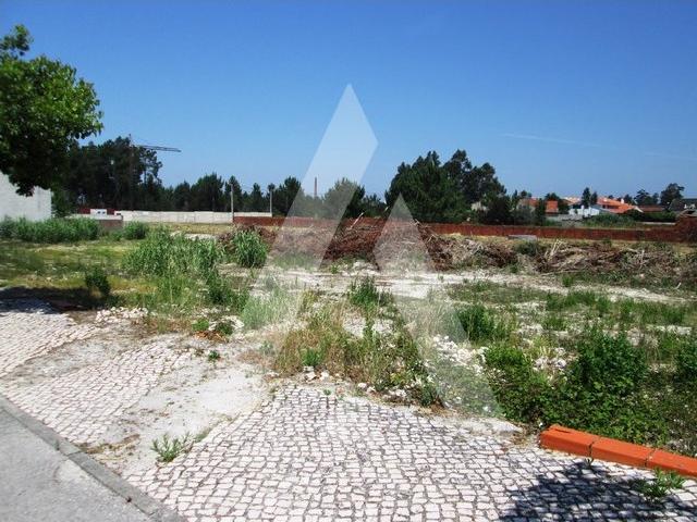 Lote de terreno para construção