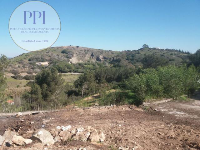 LOTE DE TERRENO PARA CONSTRUÇÃO