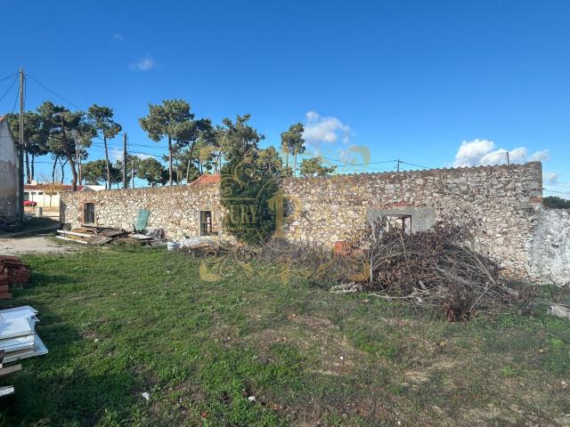 Lote de terreno para construção com 1400 metros