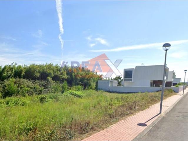 Lote de terreno para construção de moradia