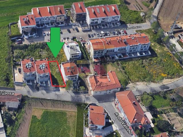 Lote de Terreno para construção de Moradia