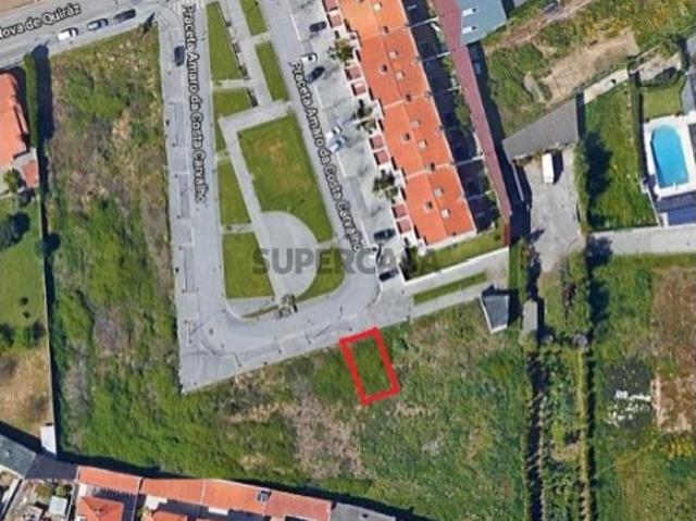 Lote de Terreno para construção de moradia V4, no Castêlo da Maia