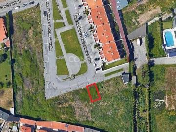 Lote de Terreno para construção de moradia V4, no Castêlo da Maia