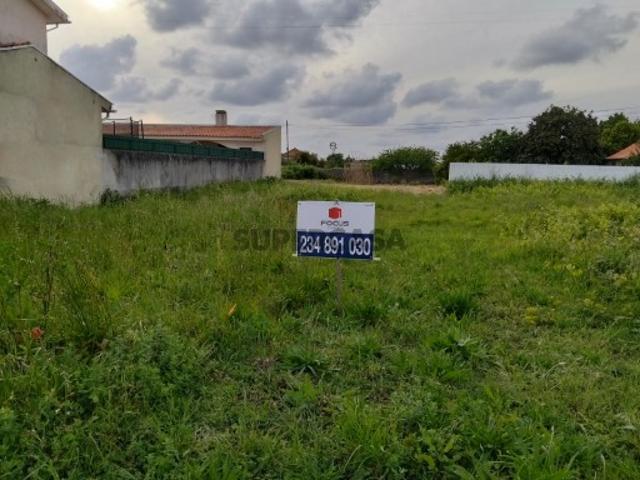 Lote de Terreno para construção de moradia Aveiro / Aradas
