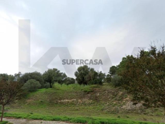 Lote de Terreno para Construção de Moradia Geminada