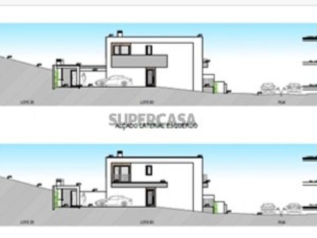 Lote de Terreno para Construção de Moradia Geminada