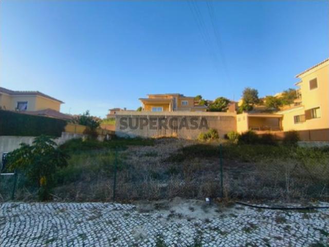Lote de terreno para construção de moradia na Quinta da Seta
