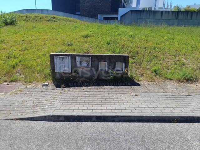 Lote de terreno para construção em zona privilegiada de Torres Novas