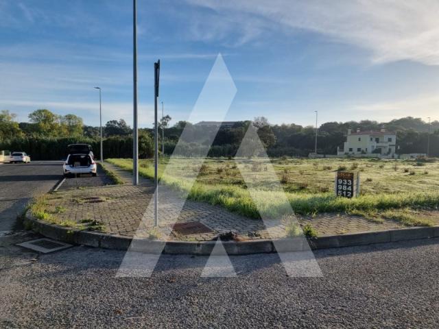 Lote de Terreno para Construção no centro da cidade, do Cartaxo