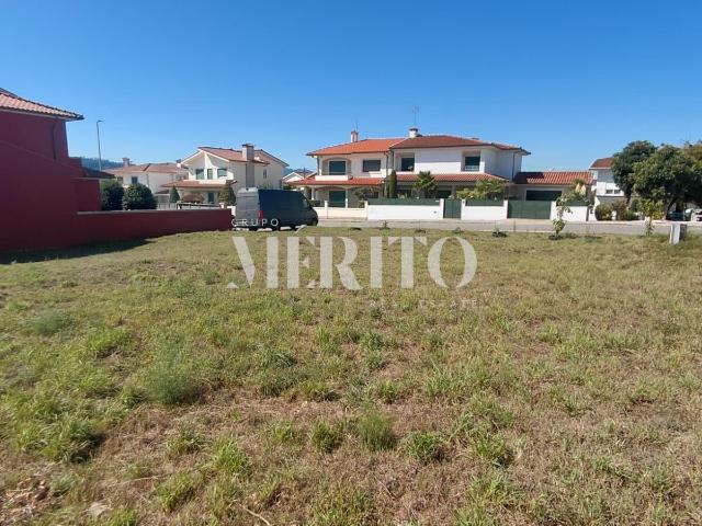 Lote de Terreno para Construção | Tamel São Veríssimo – Barcelos