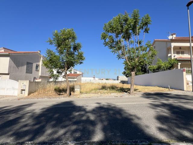 Lote de Terreno para Construção – Urbanização Casal Vaz | 429 m²