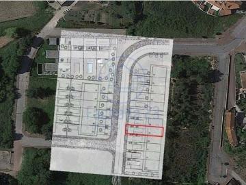 Lote de terreno para moradia em banda