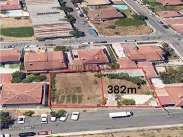 Lote de terreno para Moradia em Zona Tranquila Excelente Exposição Solar