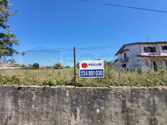 Lote de terreno para moradia geminada Santa Joana