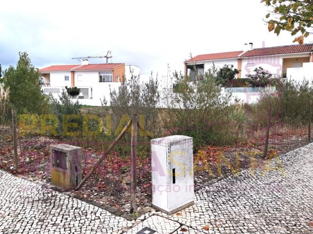 Lote de Terreno para Construção Quinta do Barroso com 566 m²