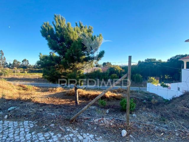 Lote de Terreno para Moradia