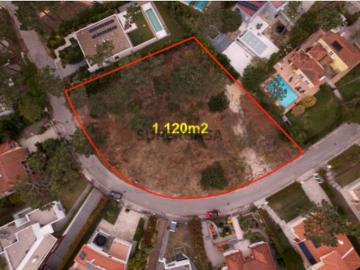 Lote de Terreno Premium com 1.120 m² na Herdade da Aroeira