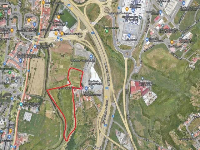 Lote de terreno rustico 29 240m2 Ponte de Frielas a 300mt dos acessos autoestrada A8 e a 10Km de Lisboa