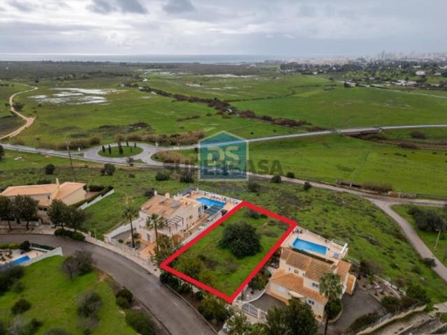 Terreno Urbano T3 Venda em Alcantarilha e Pêra,Silves