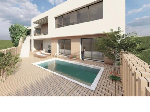 Lote de Terreno Urbano com 330 m2 com projeto