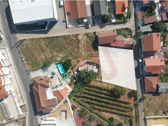 Lote de Terreno Urbano de 500 m² para construção em Margaride, Felgueiras